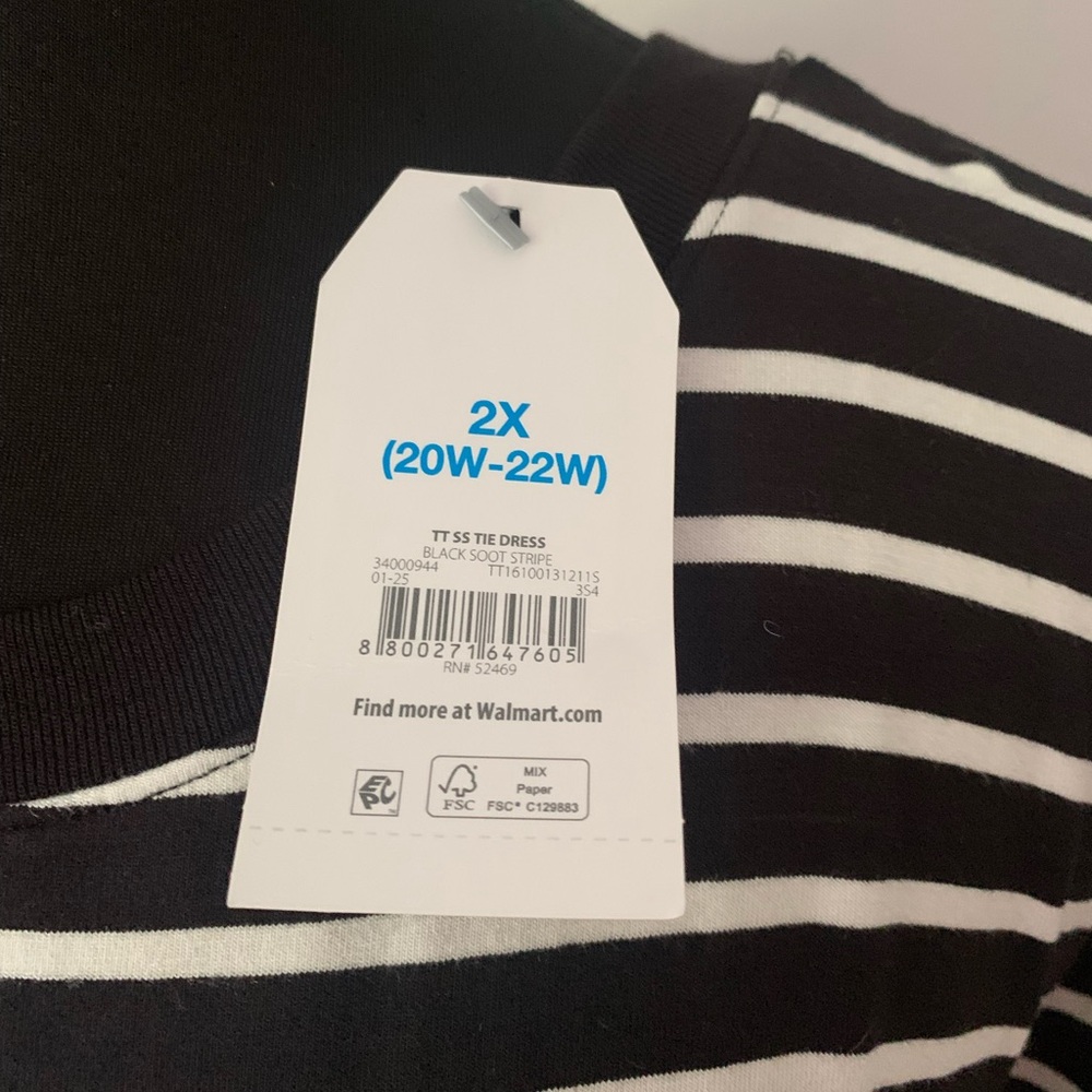 NWT  Time and Tru Women's Plus Belted Dress with Short Sleeves, Size 2X - Picture 3 of 11